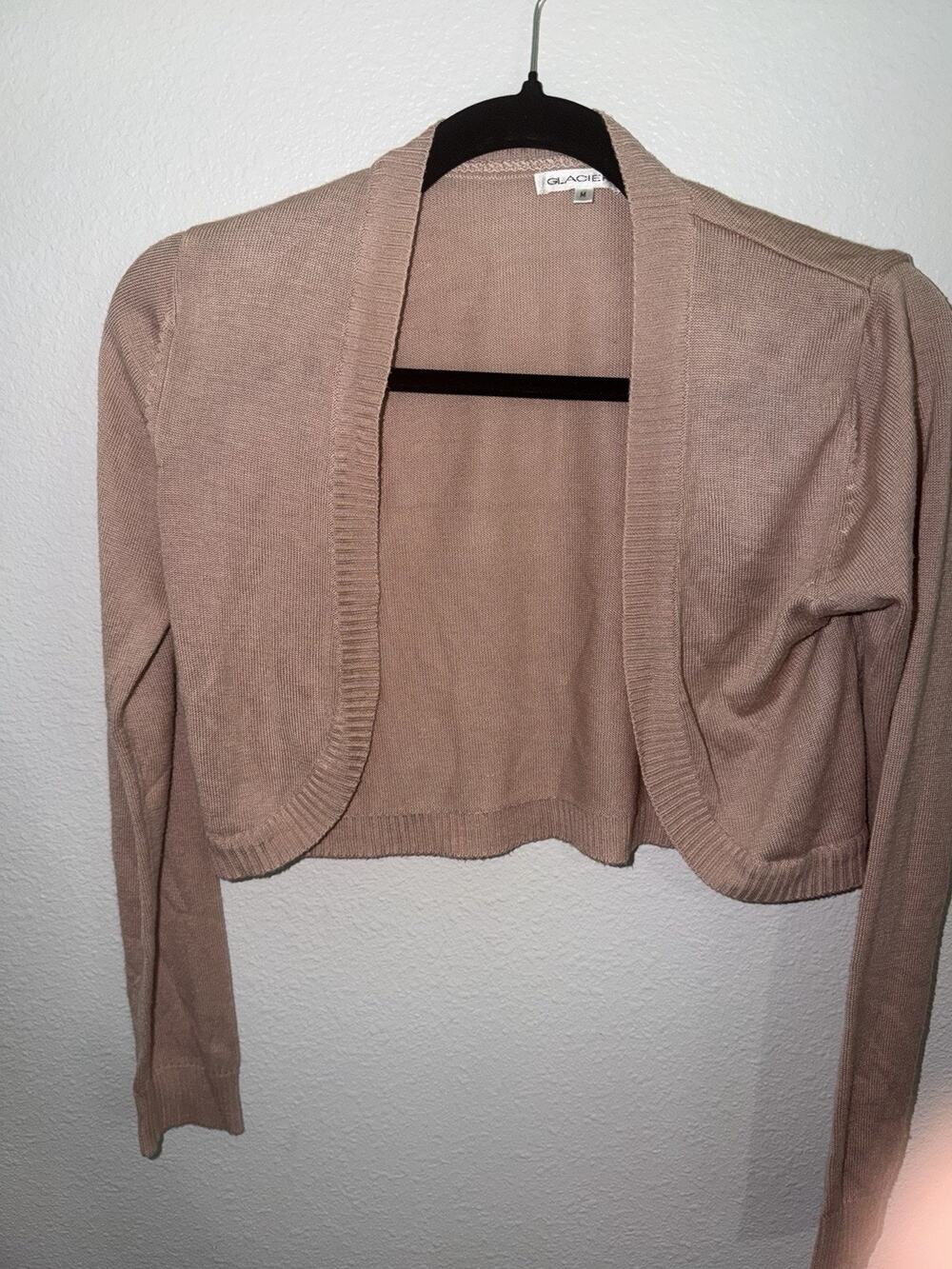 Women’s Cropped cottage Core Mauve Medium Cardigan ((AO29